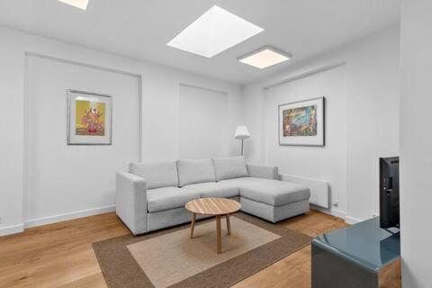 Apartment In The Idyllic Heart Of Historic Copenhagen. *