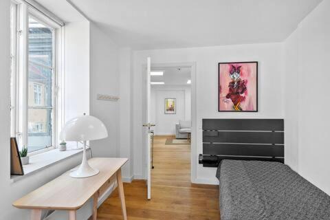 In The Idyllic Heart Of Historic Copenhagen. Apartment Copenhagen